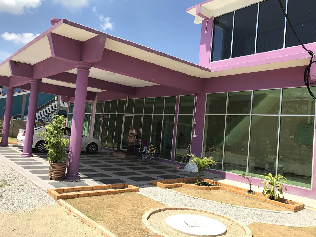Paka Tamim Seaview Hotel Buitenkant foto